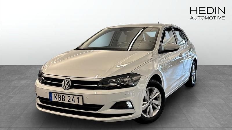 Vit (white) Begagnad 2018 VW Polo Halvkombi | 129 000 kr (Marknadspris) - Bild 1/4