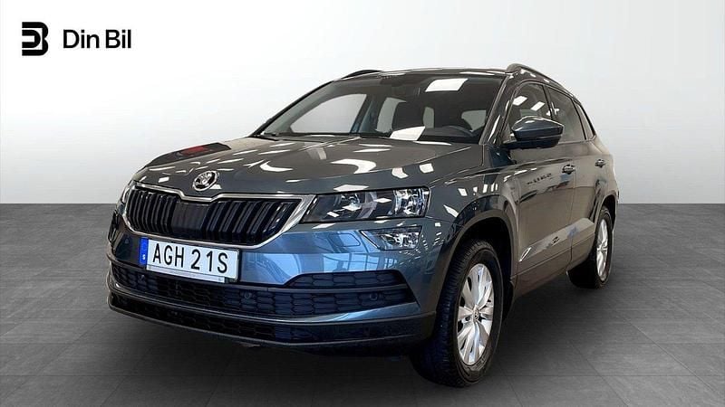 Grå Begagnad 2018 Skoda Karoq Ambition SUV | 189 800 kr (Marknadspris) - Bild 1/4