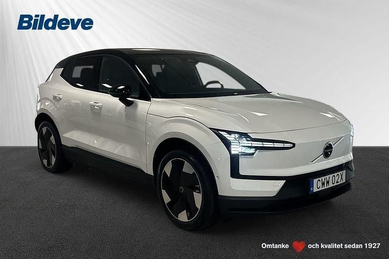 Vit Begagnad 2023 Volvo EX30 Performance SUV | 414 000 kr - Bild 1/4