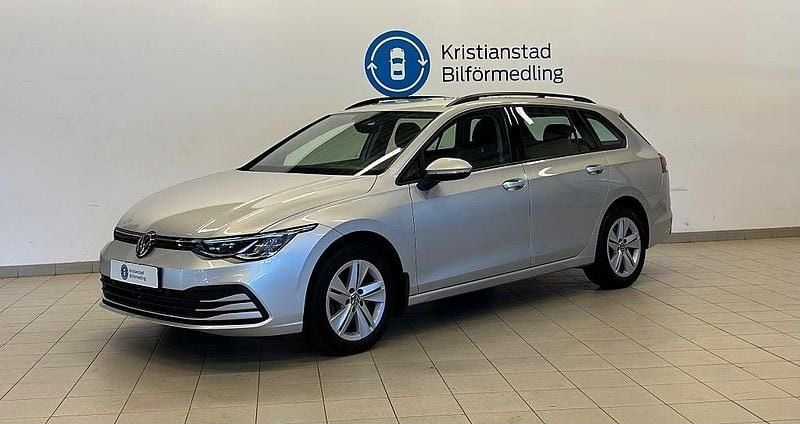 Begagnad VW Golf VIII 116 HK (85 kW) 2022 Silver Kombi