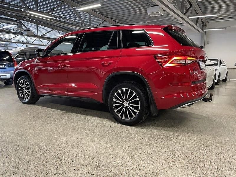 Begagnad Skoda Kodiaq SportLine 190 HK (139 kW) 2018 Röd SUV