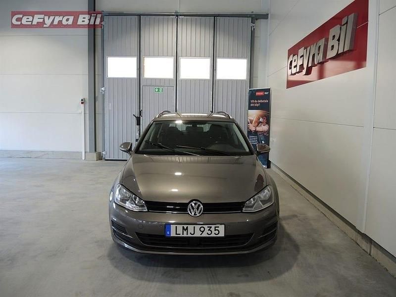 Begagnad VW Golf VII 123 HK (90 kW) 2014 Grå Kombi