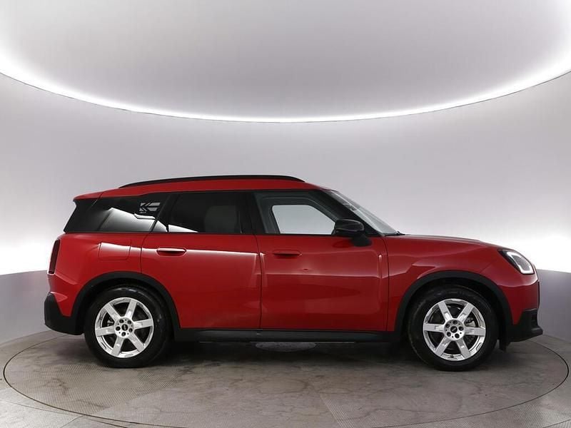 Begagnad Mini Countryman 230 kW (313 HK) 2024 Röd SUV
