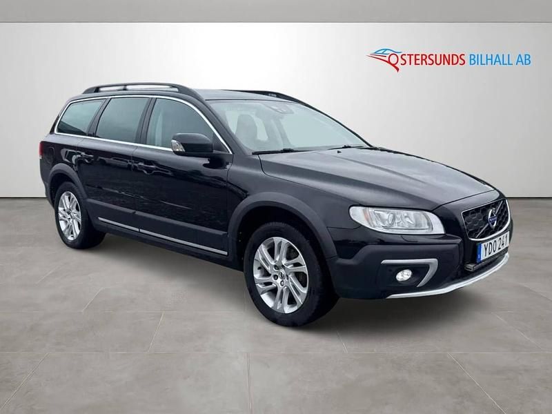 Svart Begagnad 2016 Volvo XC70 Standard SUV | 179 900 kr (Bra pris) - Bild 1/4