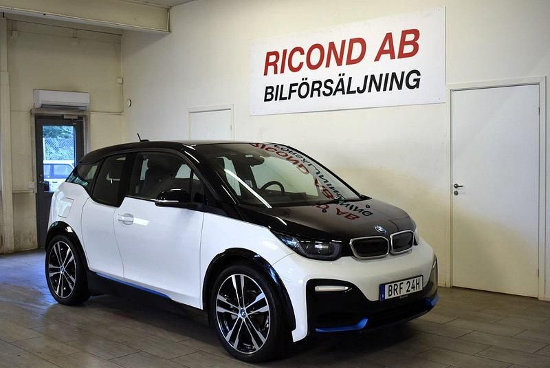 Vit Begagnad 2019 BMW i3 Comfort Edition Halvkombi | 179 900 kr (Superpris) - Bild 1/4
