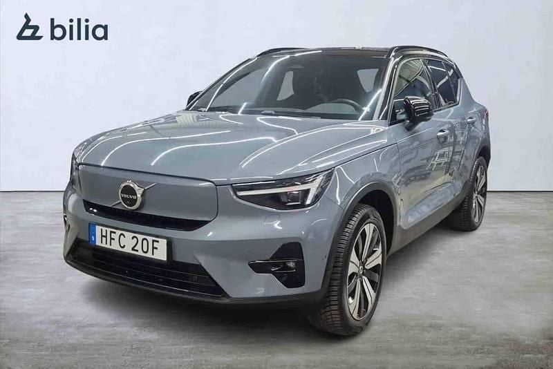 Grå Begagnad 2023 Volvo XC40 Single Motor SUV | 363 000 kr - Bild 1/1