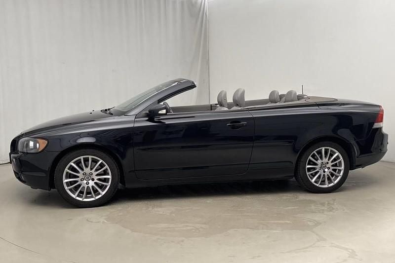 Begagnad Volvo C70 170 HK (125 kW) 2006 Cab