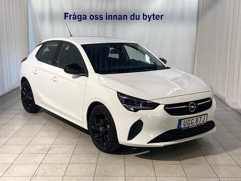Vit Begagnad 2022 Opel Corsa Sedan | 159 900 kr (Marknadspris) - Bild 1/4