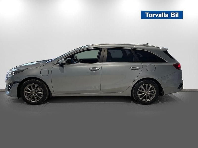 Begagnad Kia Ceed Sportswagon Advance 141 HK (103 kW) 2022 Grå Kombi