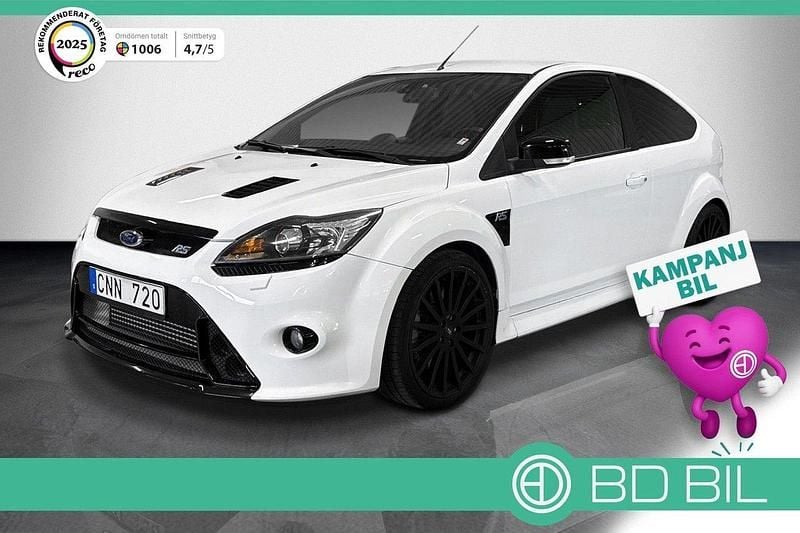 Vit Begagnad 2009 Ford Focus RS Sportkupé | 329 900 kr - Bild 1/4