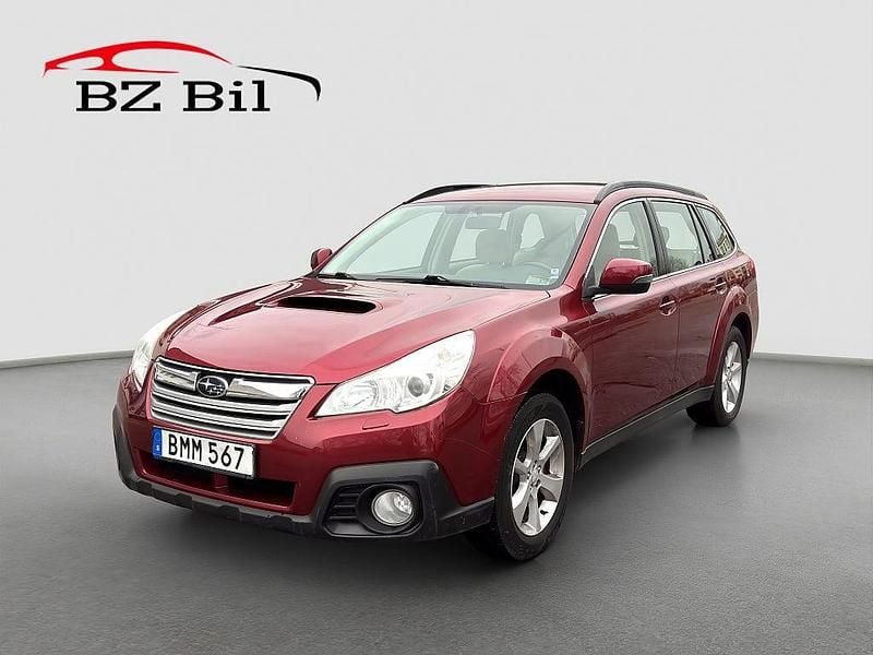 Begagnad Subaru Outback 150 HK (110 kW) 2013 Röd Kombi