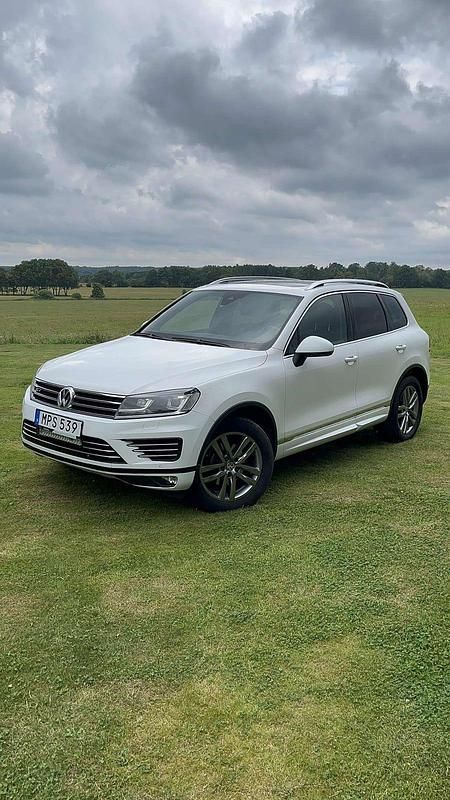 Begagnad 2015 VW Touareg SUV | 175 000 kr (Marknadspris) - Bild 1/4