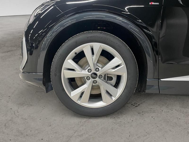 Ny Audi Q4 e-tron S-Line 210 kW (286 HK) 2026 Svart SUV