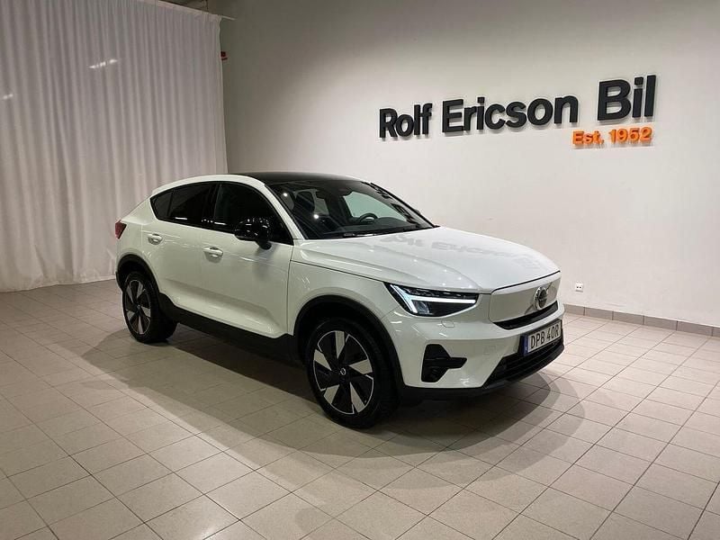 Vit Begagnad 2024 Volvo EC40 Core SUV | 399 500 kr (Lite dyr) - Bild 1/4