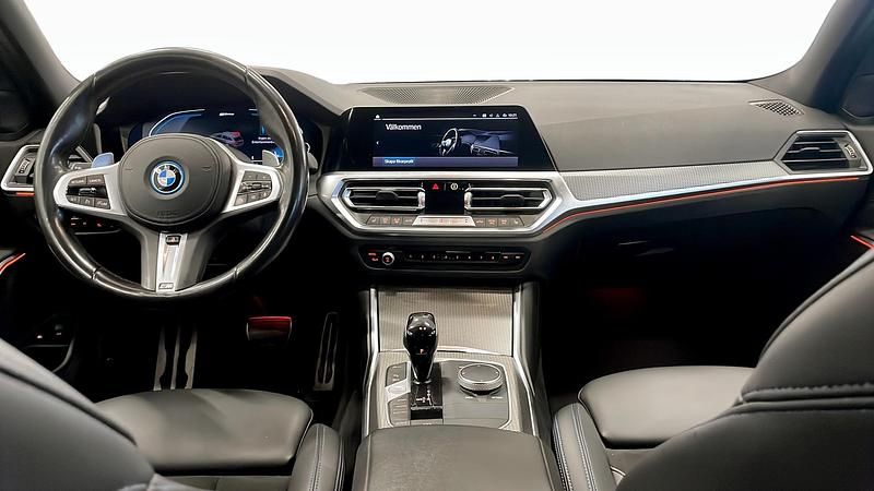 Begagnad BMW 330e M Sport 292 HK (214 kW) 2022 Grå Kombi