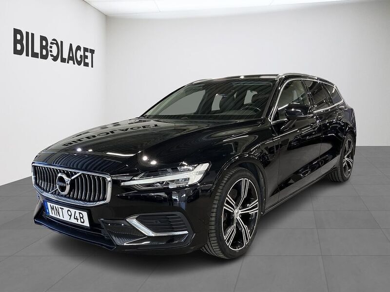 Svart Begagnad 2021 Volvo V60 Inscription Kombi | 289 500 kr (Bra pris) - Bild 1/4