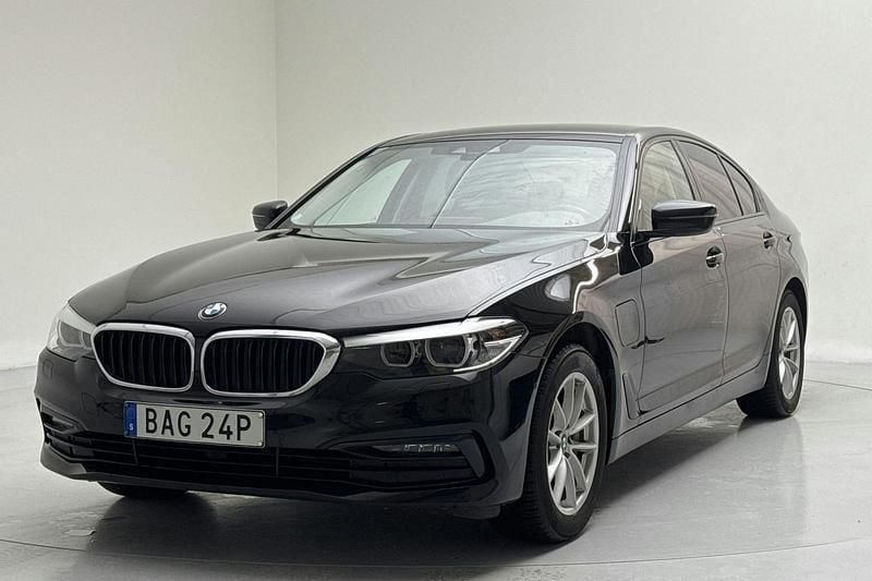 Begagnad BMW 530 iPerformance 252 HK (185 kW) 2020 Svart Sedan
