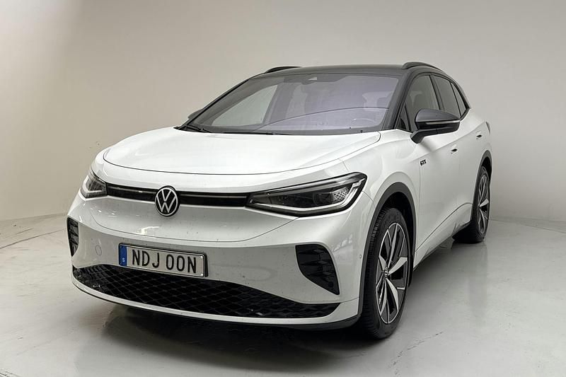 Vit Begagnad 2023 VW ID.4 Comfortline SUV | 349 000 kr (Marknadspris) - Bild 1/4