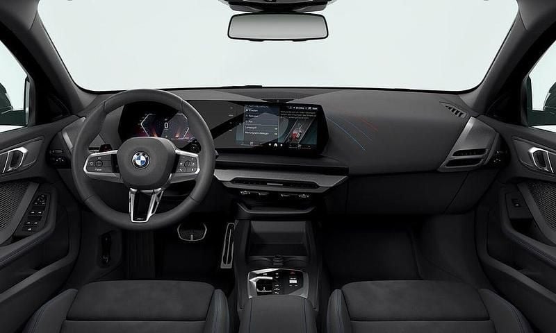 Begagnad BMW 120 M Sport 170 HK (125 kW) 2025 Black sapphire metallic Halvkombi