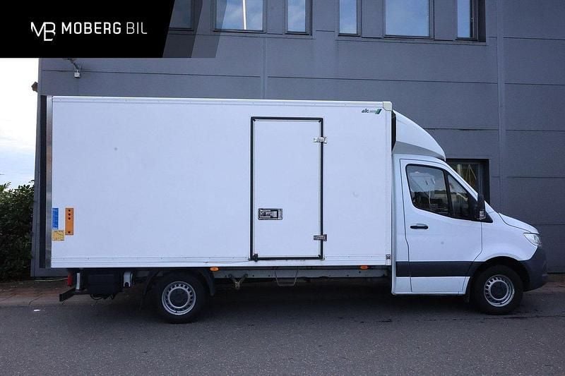 Vit Begagnad 2021 Mercedes Sprinter Van | 349 900 kr (Lite dyr) - Bild 1/3