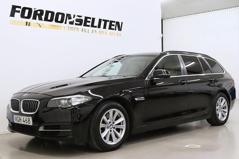Svart Begagnad 2016 BMW 520 Kombi | 124 900 kr (Bra pris) - Bild 1/4