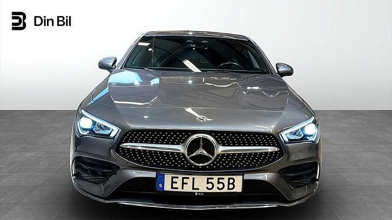 Begagnad Mercedes CLA200 Shooting Brake AMG line 163 HK (119 kW) 2019 Grå Kombi