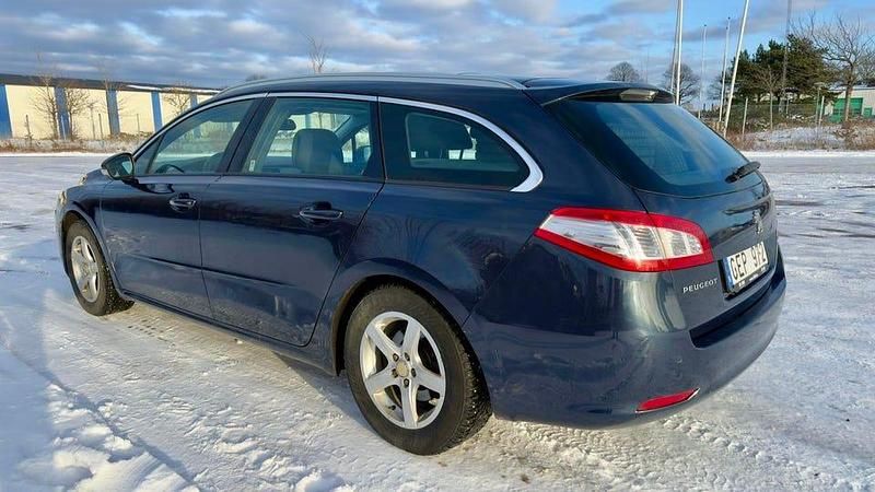 Begagnad Peugeot 508 SW 114 HK (83 kW) 2012 Kombi