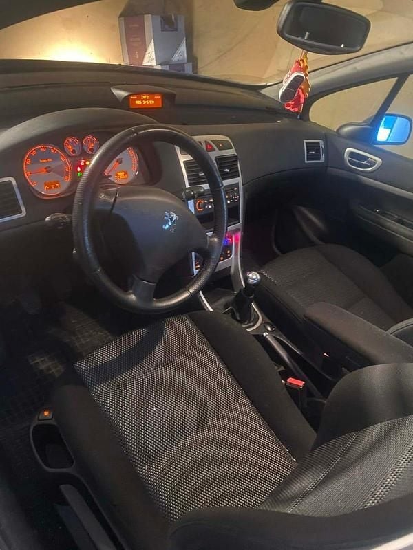 Begagnad 2008 Peugeot 307 Kombi | 5 000 kr (Superpris) - Bild 1/4