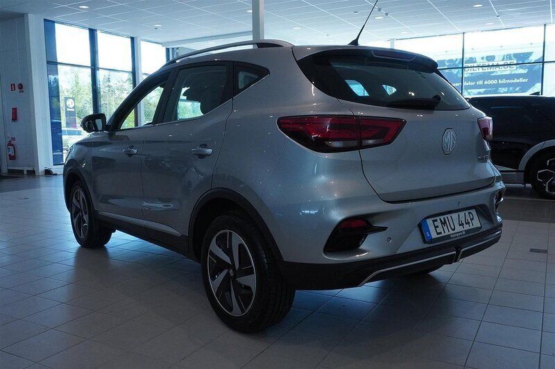 Begagnad MG ZS Luxury 115 kW (157 HK) 2021 Okänd Sedan