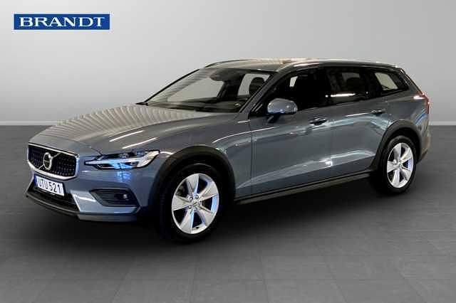 Begagnad 2023 Volvo V60 CC Kombi | 369 900 kr (Marknadspris) - Bild 1/3
