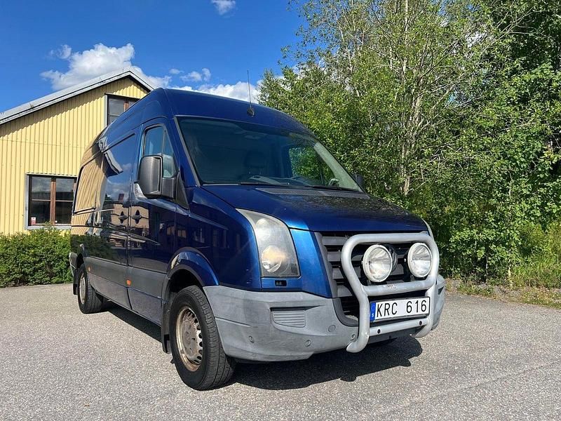 Blå Begagnad 2010 VW Crafter Van | 89 900 kr (Marknadspris) - Bild 1/4