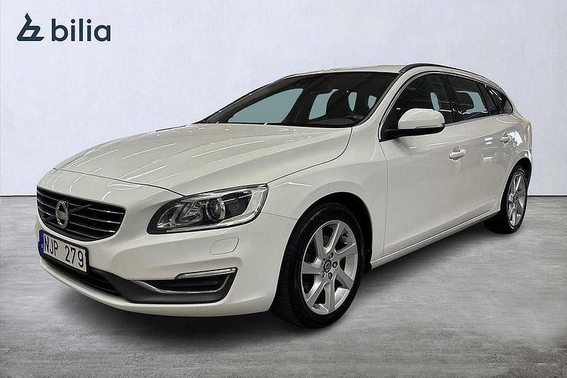 Vit Begagnad 2013 Volvo V60 Business Edition Kombi | 149 900 kr (Marknadspris) - Bild 1/4
