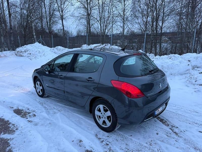Begagnad Peugeot 308 109 HK (80 kW) 2009