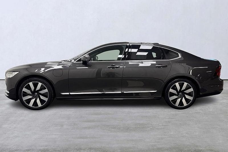 Begagnad Volvo S90 Ultimate 455 HK (334 kW) 2023 Grå Sedan