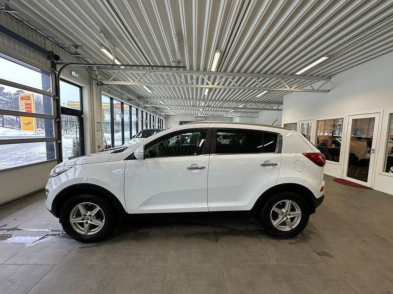 Begagnad Kia Sportage Comfort 135 HK (99 kW) 2011 Vit SUV