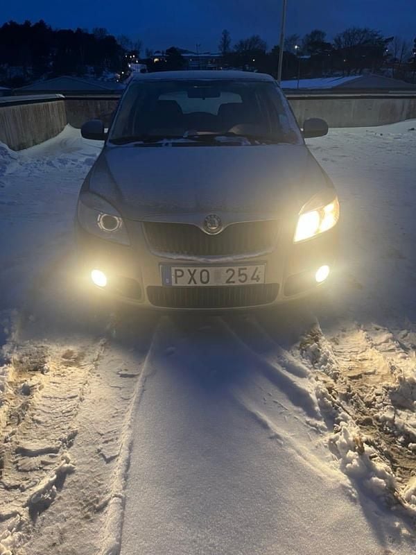 Begagnad Skoda Fabia 69 HK (50 kW) 2008