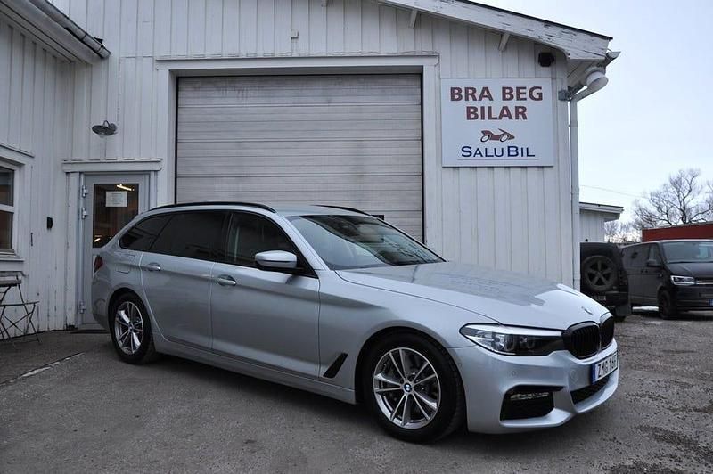 Silver Begagnad 2020 BMW 530 Kombi | 399 000 kr (Bra pris) - Bild 1/4