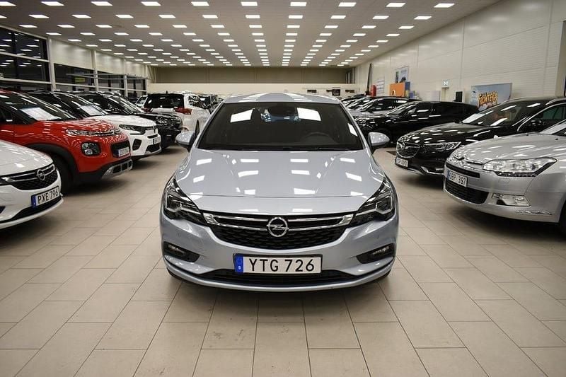 Begagnad Opel Astra Dynamic 150 HK (110 kW) 2017 Grå Kombi