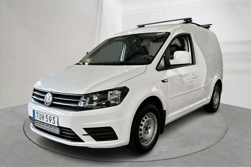Vit Begagnad 2017 VW Caddy Comfortline Minibuss | 119 000 kr (Marknadspris) - Bild 1/4
