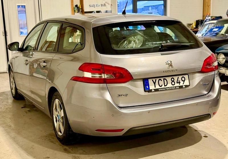 Begagnad Peugeot 308 SW Active 110 HK (80 kW) 2016 Grå Kombi