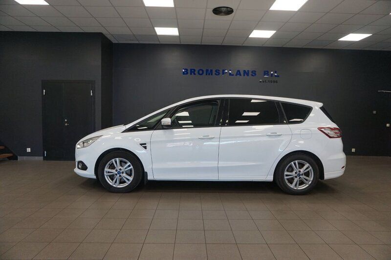 Vit Begagnad 2016 Ford S-MAX Trend Minibuss | 99 999 kr (Bra pris) - Bild 1/4