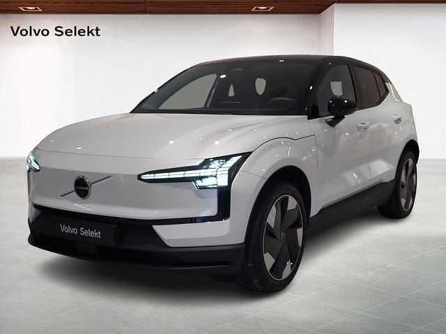 Begagnad Volvo EX30 Single Motor Extended Range 200 kW (272 HK) 2026 Vit SUV