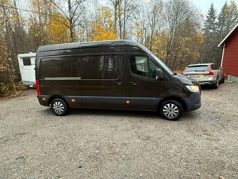 Begagnad Mercedes Sprinter 114 HK (83 kW) 2020 Brun Van