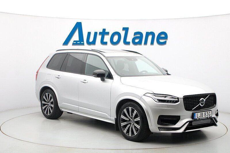 Silver Begagnad 2022 Volvo XC90 R-Design SUV | 629 900 kr (Marknadspris) - Bild 1/3