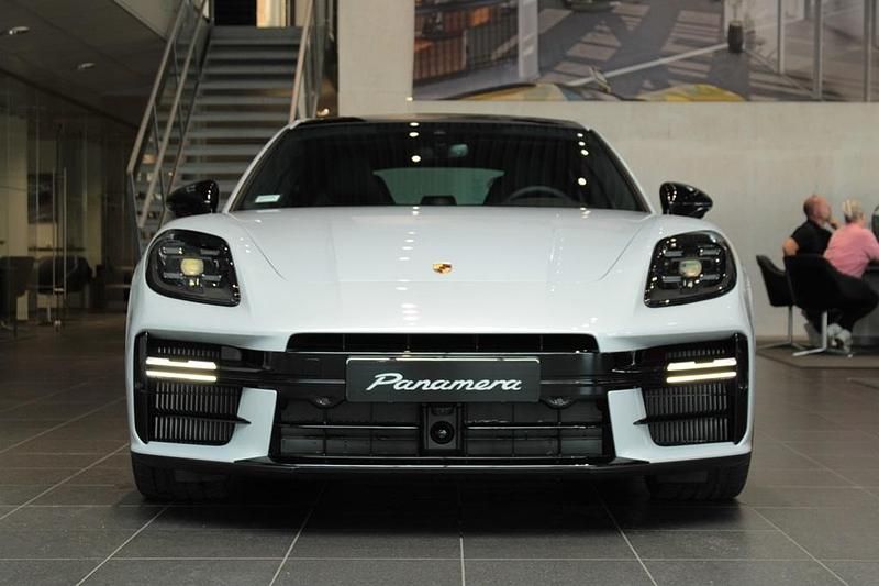 Begagnad Porsche Panamera 4 2026 Grå Sedan