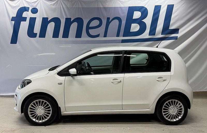 Vit Begagnad 2012 VW up! high up! Halvkombi | 49 500 kr (Marknadspris) - Bild 1/4