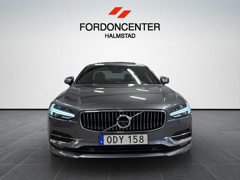 Begagnad Volvo S90 Inscription 235 HK (172 kW) 2016 Grå Sedan