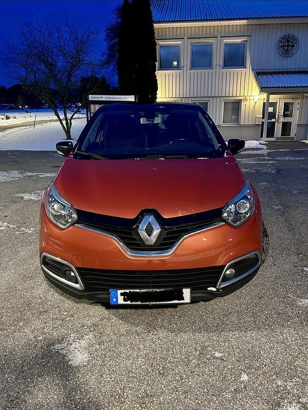 Begagnad Renault Captur 90 HK (66 kW) 2016 SUV