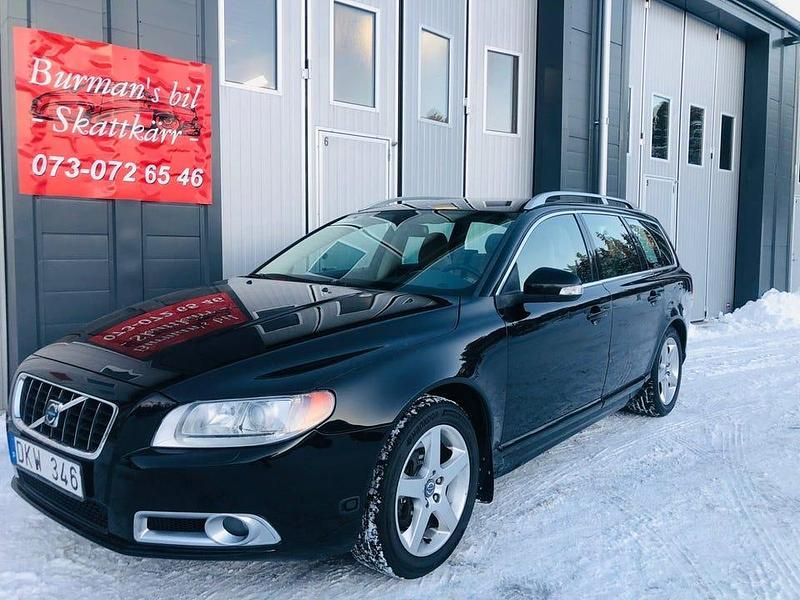 Svart Begagnad 2009 Volvo V70 Summum Kombi | 62 500 kr (Marknadspris) - Bild 1/4