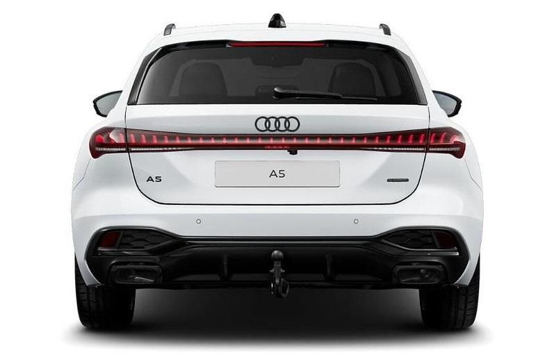 Ny Audi A5 Sport 2025 Vit Kombi